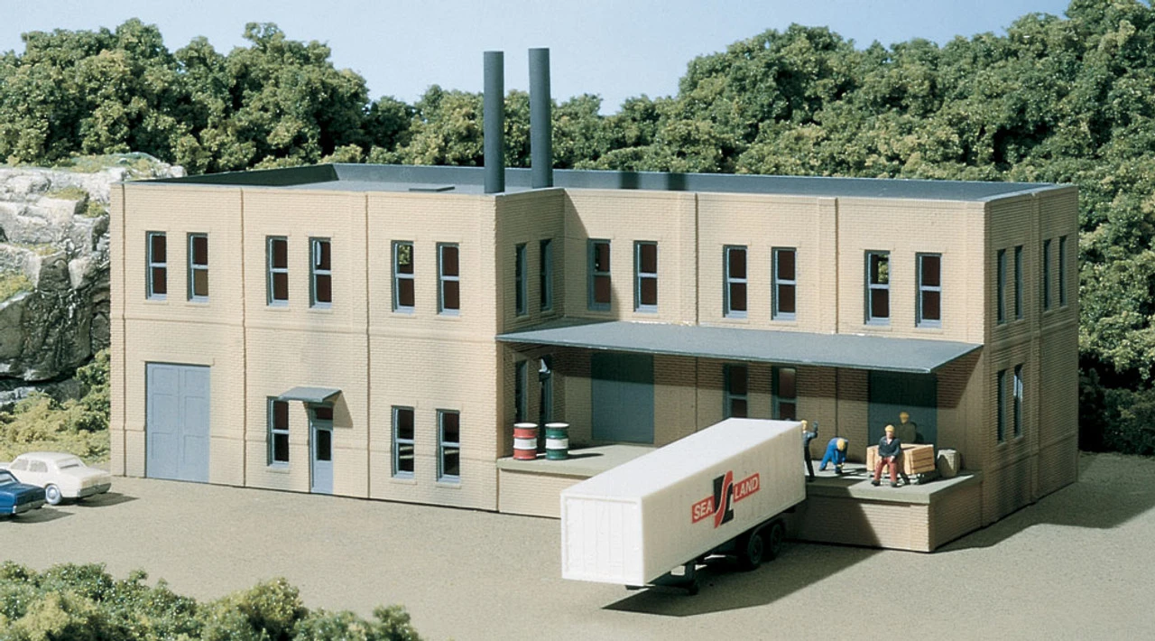 Design Preservation Models (DPM) 50600 - Gripps Luggage MFG - N Scale Kit 3 Design Preservation Models (DPM) 50600 - Gripps Luggage MFG - N Scale Kit