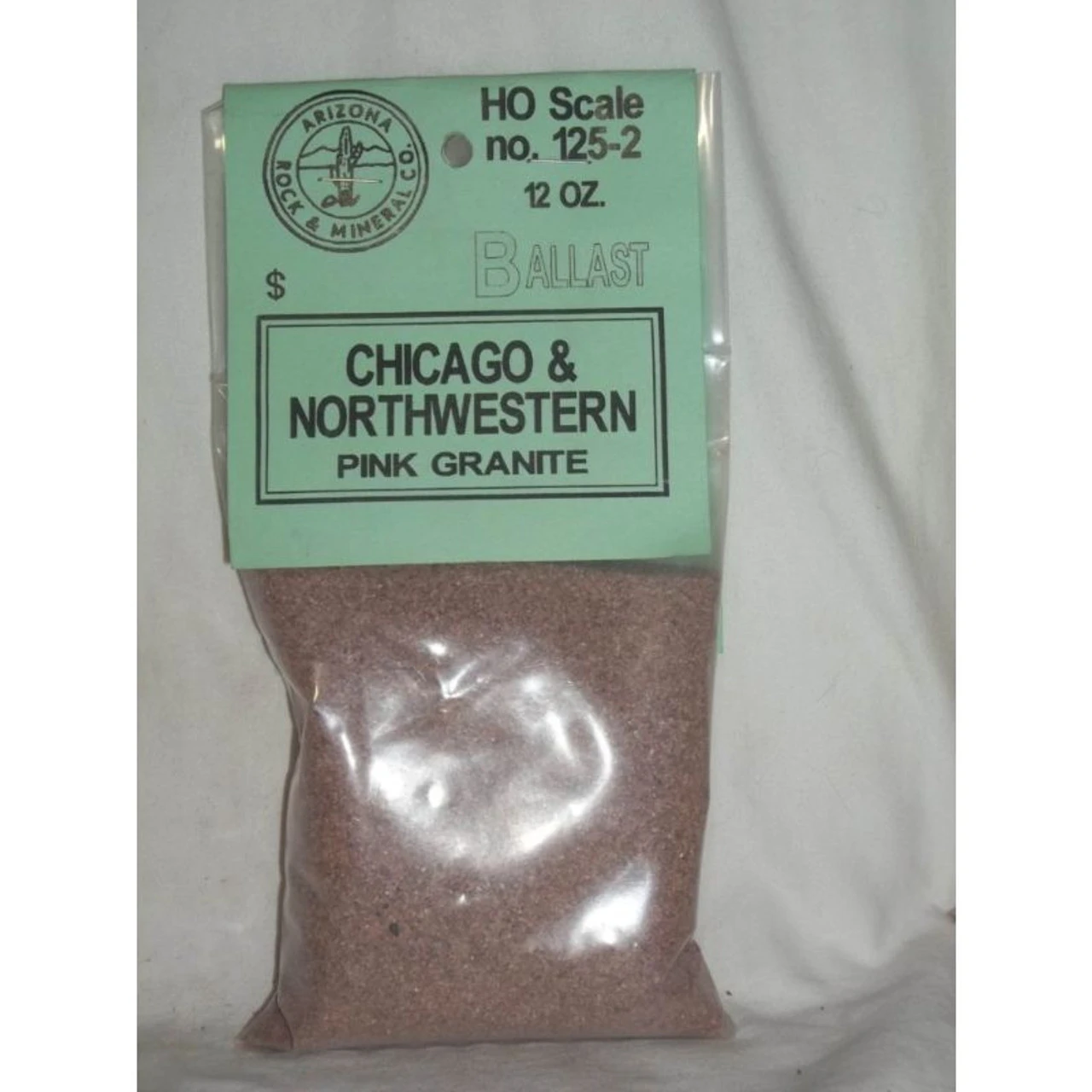 Arizona Rock And Mineral 1252 - Chicago & Northwestern Pink Granite Ballast - HO Scale 3 Arizona Rock And Mineral 1252 - Chicago & Northwestern Pink Granite Ballast - HO Scale