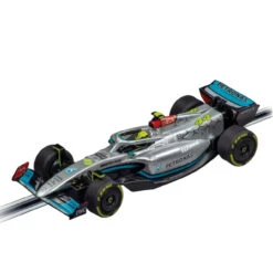 Carrera 20064204 - Mercedes-AMG F1 W13 E Performance "Hamilton, No.44" - 1:43 Scale