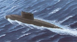 Hobby Boss 83501 - PLAN Kilo Class Submarine Russia - 1:350 Scale Kit