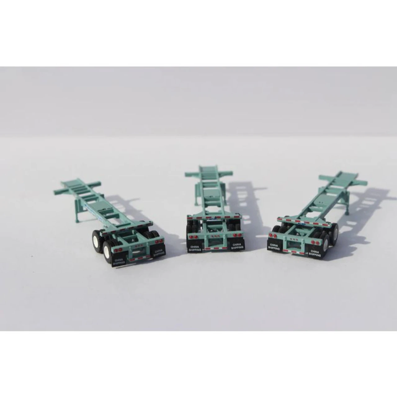 Jacksonville Terminal Co 122002 - 20' Container Chassis (3-pack) China Shipping - N Scale 3 Jacksonville Terminal Co 122002 - 20' Container Chassis (3-pack) China Shipping - N Scale