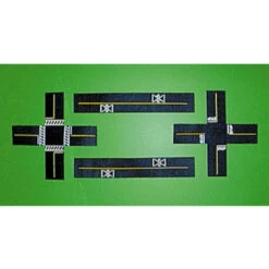 Leisuretime Products 105 - Mini Highways Railroad Crossing And Intersection - N Scale