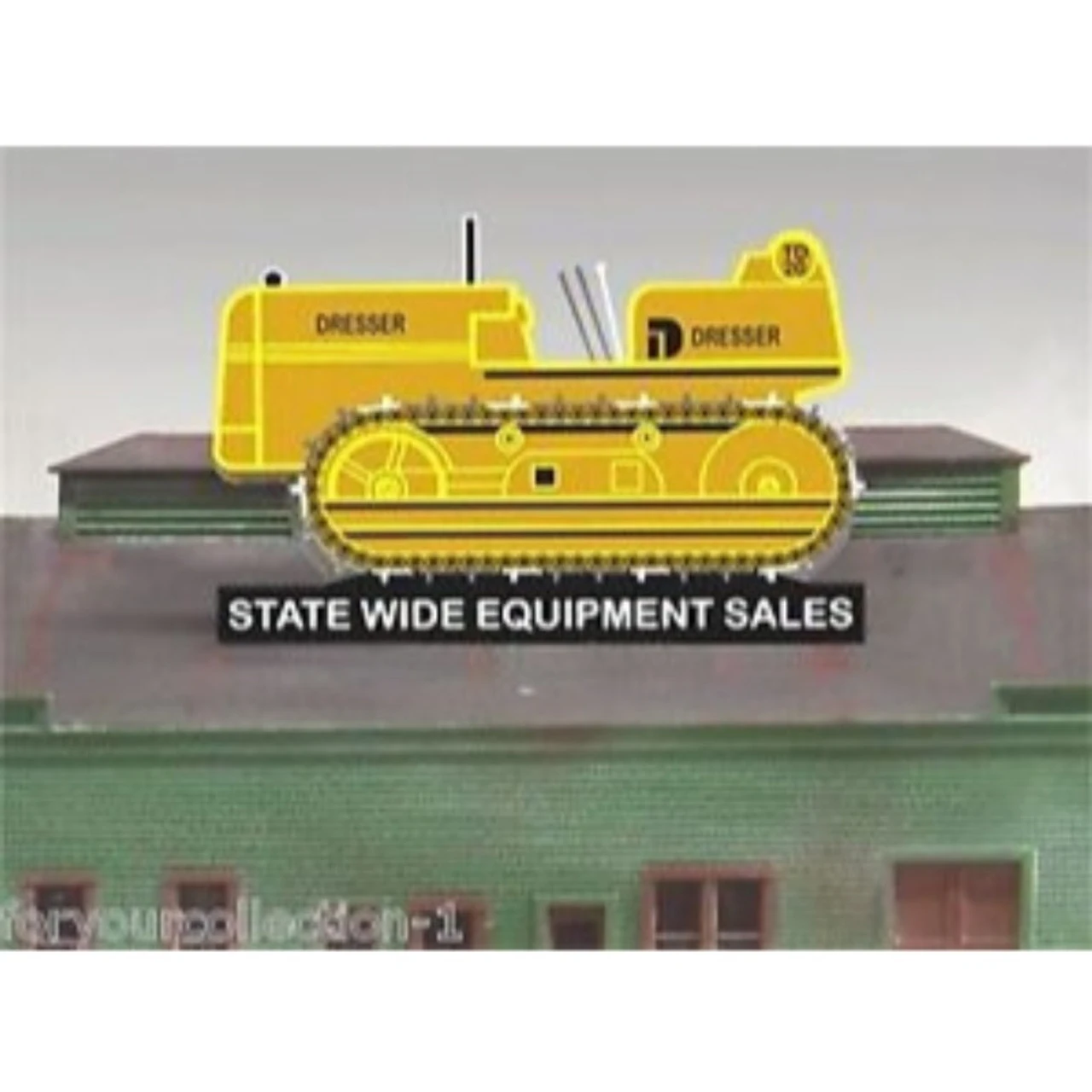 Miller Engineering 39811L - Animated Left Bulldozer - HO/O Scale 3 Miller Engineering 39811L - Animated Left Bulldozer - HO/O Scale