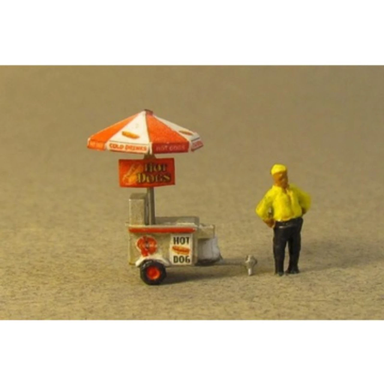 Showcase Miniatures 526 - Bart's Hot Dog Cart - N Scale Kit 3 Showcase Miniatures 526 - Bart's Hot Dog Cart - N Scale Kit