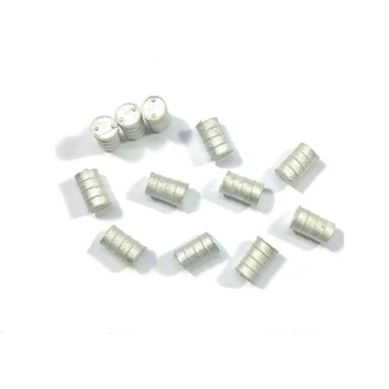 Showcase Miniatures 551 - 55 Gallon Drums - N Scale Kit 3 Showcase Miniatures 551 - 55 Gallon Drums - N Scale Kit