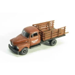 Showcase Miniatures 95 - 50s 3800 Chevy One Ton Flatbed - N Scale Kit