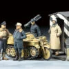 Tamiya 32412 - German Luftwaffe Crew (Winter) W/ Kettenkraftrad Germany - 1:48 Scale Kit