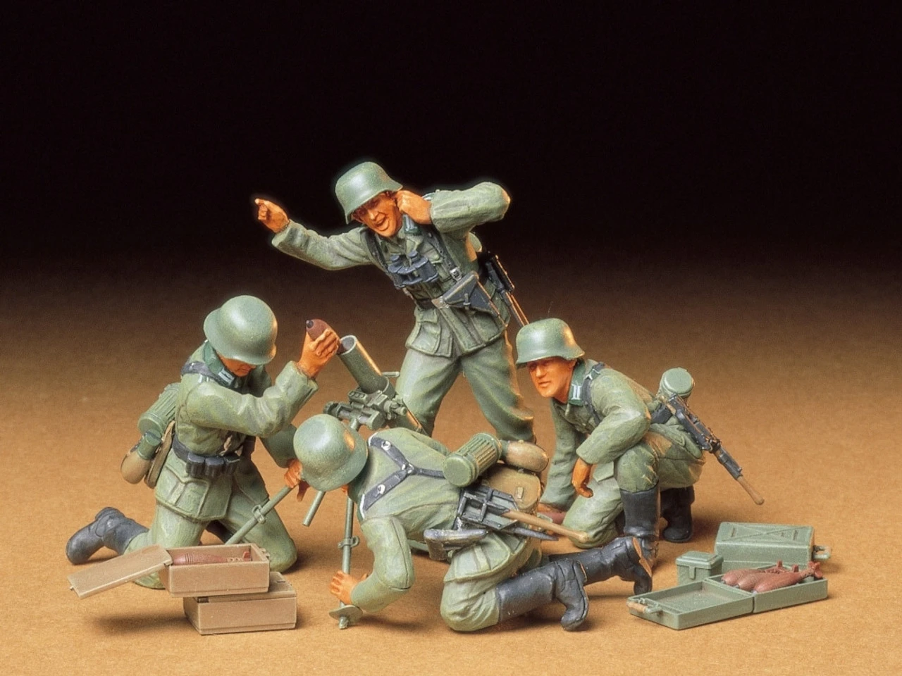 Tamiya 35193 - German Infantry Mortar Team Germany - 1:35 Scale Kit 3 Tamiya 35193 - German Infantry Mortar Team Germany - 1:35 Scale Kit