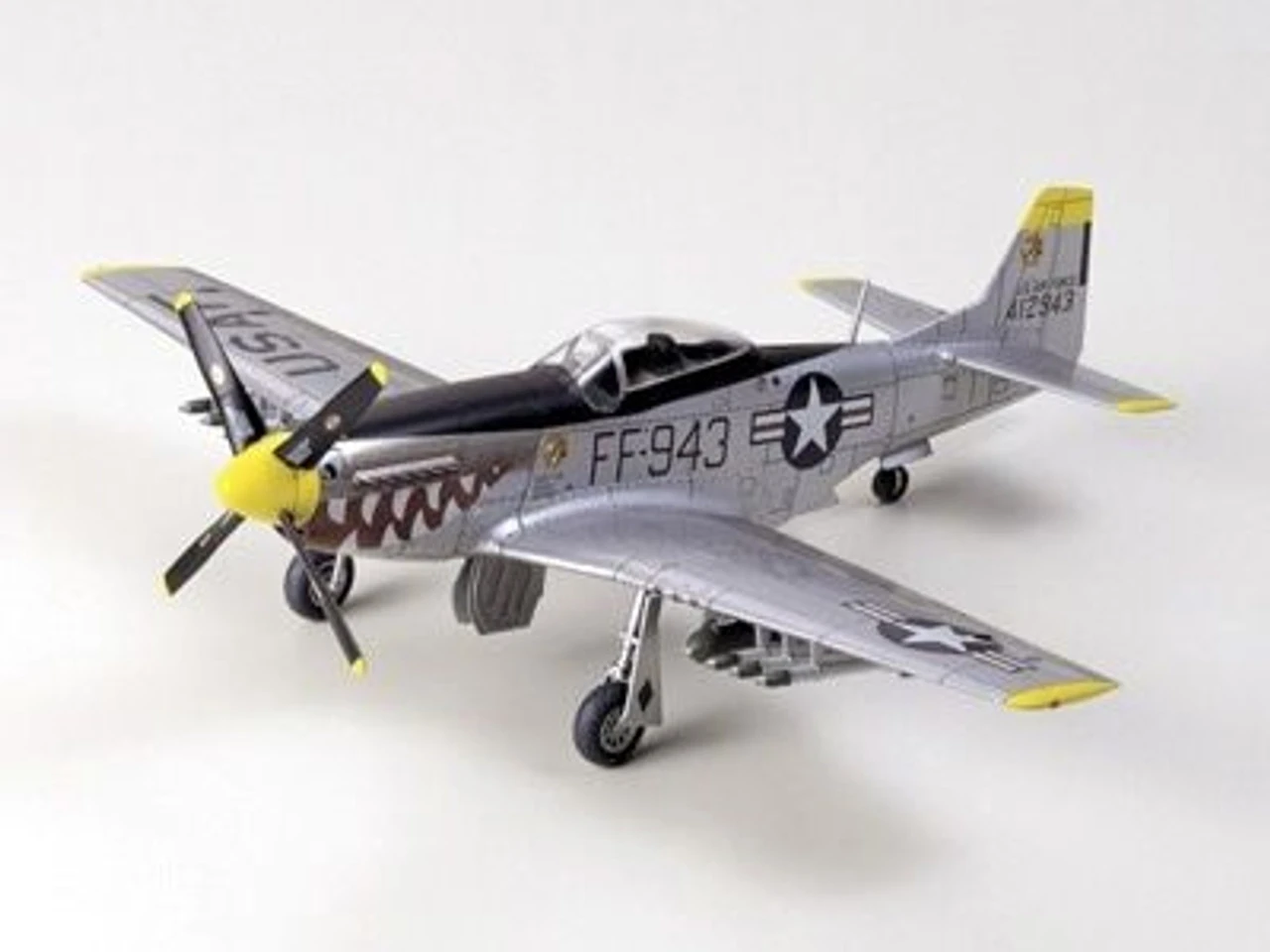Tamiya 60754 - N.A. F-51 Mustang United States - 1:72 Scale Kit 3 Tamiya 60754 - N.A. F-51 Mustang United States - 1:72 Scale Kit