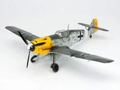 Tamiya 61063 - Messerschmitt BF109E-4/7 Trop Germany - 1:48 Scale Kit