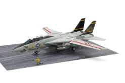 Tamiya 61122 - Grumman F-14A Tomcat United States - 1:48 Scale Kit