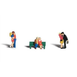 Woodland Scenics #2133 - Lovers - N Scale